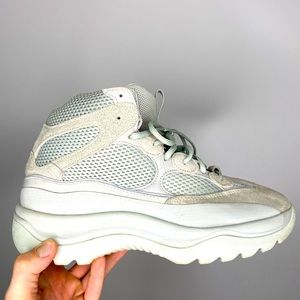 Yeezy Desert Boot Salt Size 11